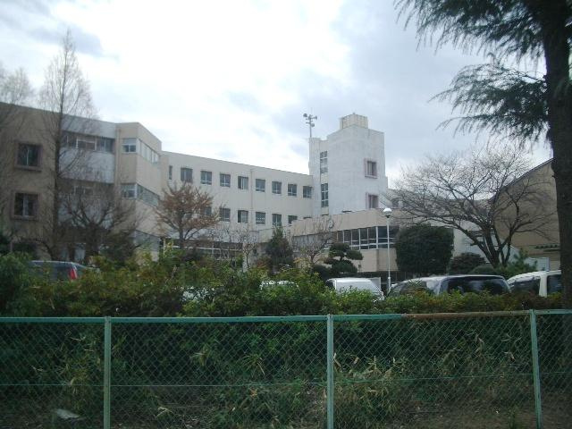 【中学校】桶川市立桶川東中学校まで489ｍ