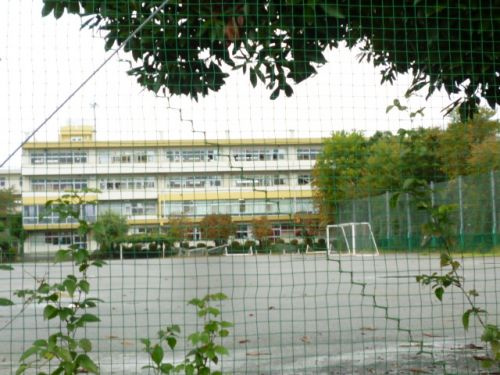 【中学校】桶川市立桶川西中学校まで1414ｍ