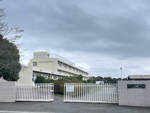 【中学校】深谷市立花園中学校まで1094ｍ