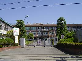 【小学校】川越市立古谷小学校まで702ｍ