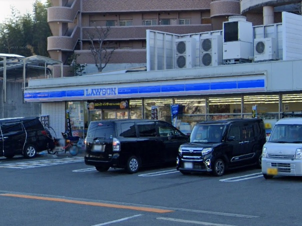 【コンビニエンスストア】ローソン寝屋川寝屋一丁目店まで645ｍ