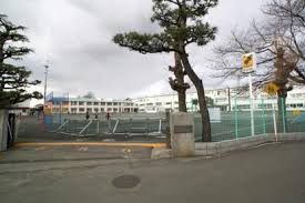 【小学校】茅ケ崎市立松林小学校まで431ｍ