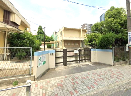 【小学校】名古屋市立平和小学校まで581ｍ