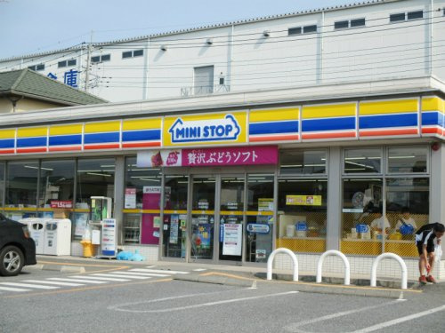 【コンビニエンスストア】ミニストップ行田長野店まで330ｍ