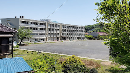 【小学校】多摩市立東寺方小学校まで1165ｍ