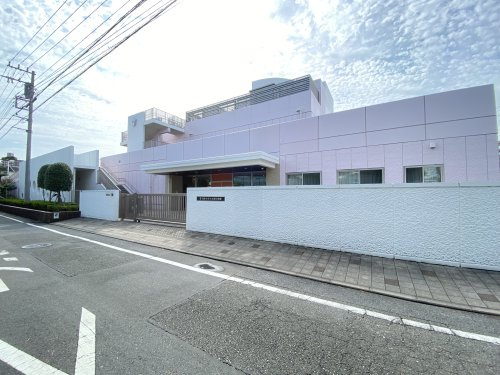 【幼稚園】湘南白百合幼稚園まで618ｍ