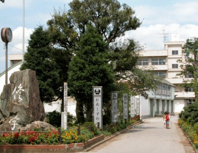 【小学校】船橋市立法典小学校まで1150ｍ