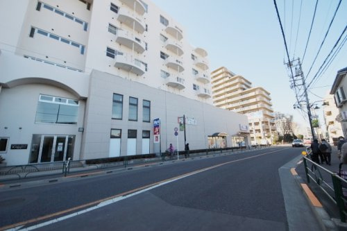 【スーパー】ビッグ・エー西東京谷戸町店まで184ｍ