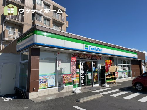 【コンビニエンスストア】ファミリーマート　越谷恩間店まで667ｍ