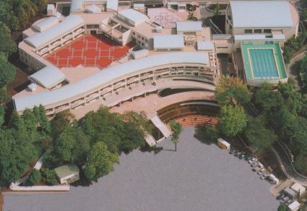 【小学校】藤沢市立六会小学校まで1302ｍ