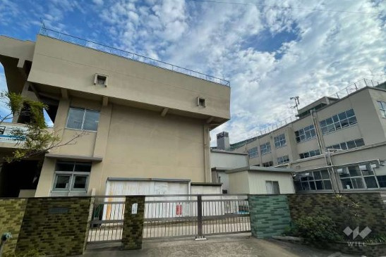 【小学校】足立区立千寿第八小学校まで292ｍ