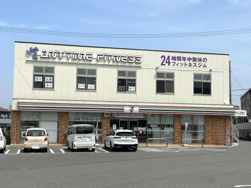 【コンビニエンスストア】セブンイレブン　熊取西店まで645ｍ