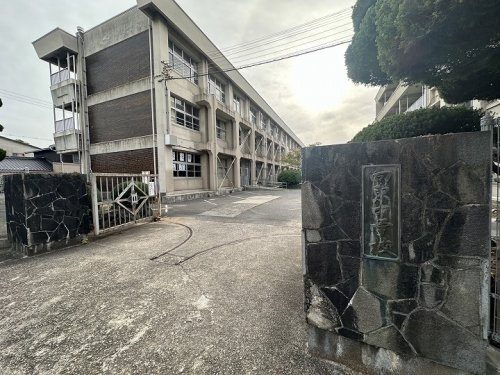 【中学校】尾道市立向東中学校まで576ｍ