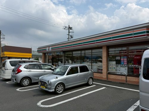 【コンビニエンスストア】セブンイレブン　あきる野小川店まで733ｍ