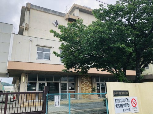 【中学校】静岡市立長田西中学校まで1869ｍ