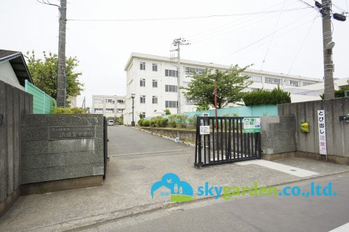 【中学校】茅ヶ崎市立浜須賀中学校まで700ｍ