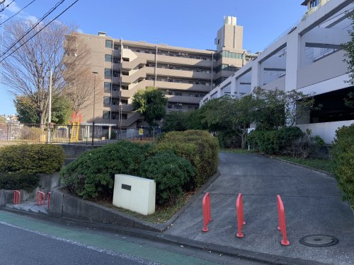 【公園】狩場町北公園まで476ｍ