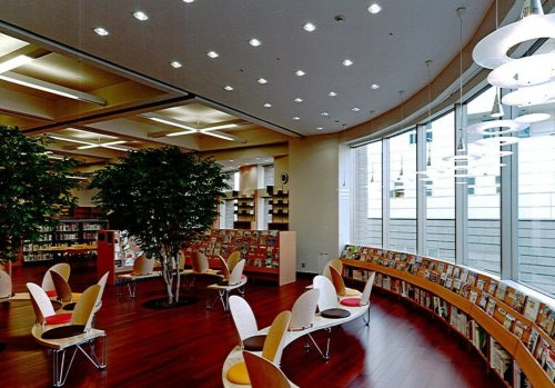 【図書館】葛飾区立中央図書館まで663ｍ