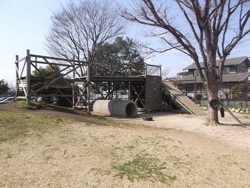 【公園】にいじゅくプレイパークまで800ｍ