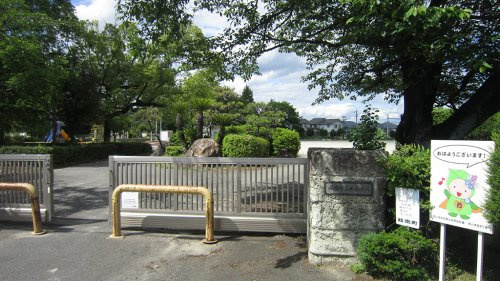 【小学校】岐南町立西小学校まで1098ｍ