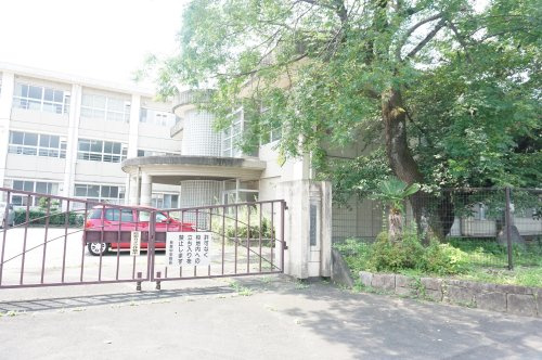 【中学校】岐阜市立長森中学校まで1042ｍ