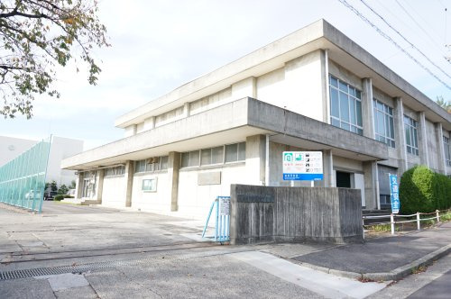 【中学校】各務原市立緑陽中学校まで2231ｍ