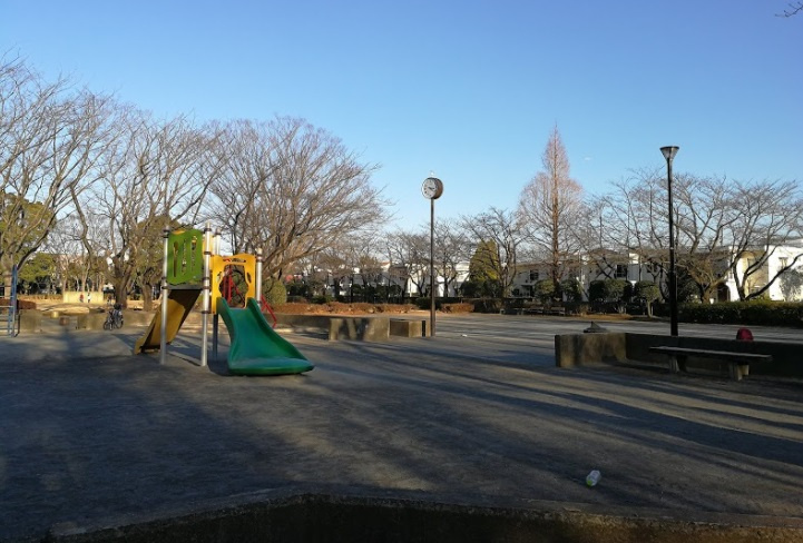 【公園】松葉第一公園まで326ｍ