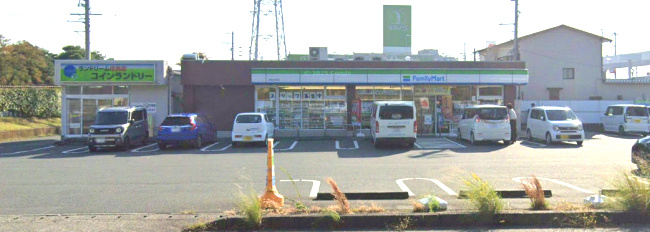【コンビニエンスストア】ファミリーマート　浜松住吉店まで310ｍ