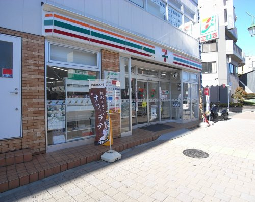 【コンビニエンスストア】セブンイレブン板橋大谷口2丁目店まで210ｍ