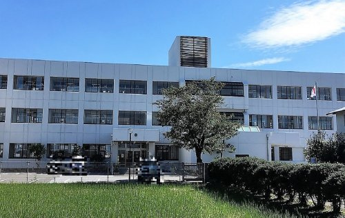 【小学校】東近江市立湖東第三小学校まで1200ｍ