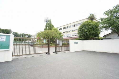 【中学校】茅ヶ崎市立北陽中学校まで857ｍ
