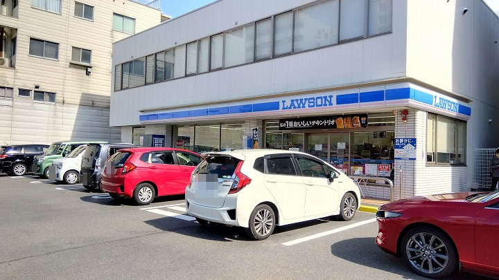 【コンビニエンスストア】ローソン　広島寺町店まで956ｍ
