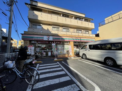 【コンビニエンスストア】セブンイレブン葛飾西新小岩5丁目店まで110ｍ