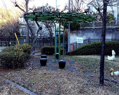 【公園】小山田山の子第2公園まで239ｍ