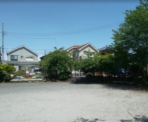 【公園】小山三ツ目広場まで551ｍ