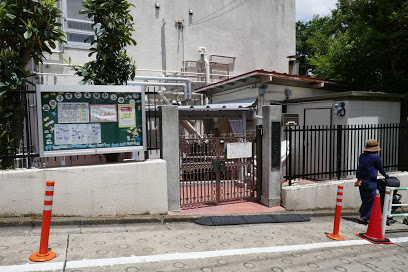 【市役所・区役所】富谷子育て支援センターまで591ｍ