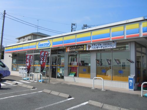 【コンビニエンスストア】ミニストップ三浦海岸店まで481ｍ