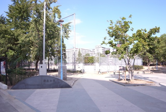 【公園】蒲生公園まで363ｍ