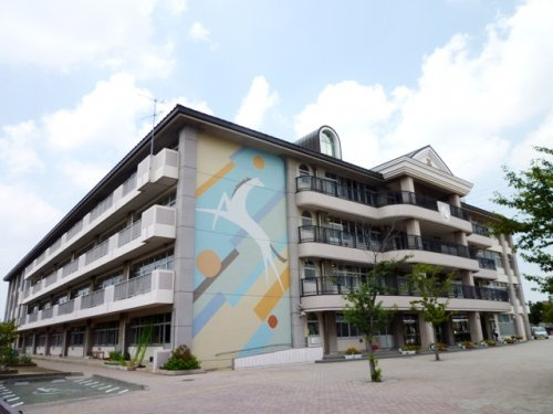 【小学校】出羽小学校まで1800ｍ