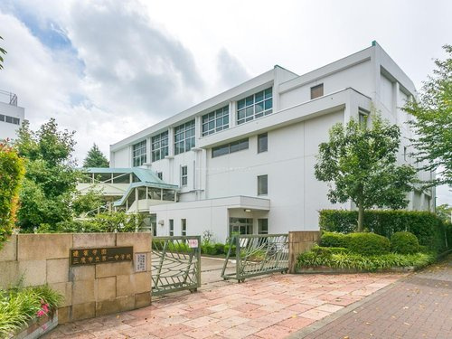 【中学校】中学校　　三鷹市立第一中学校まで335ｍ