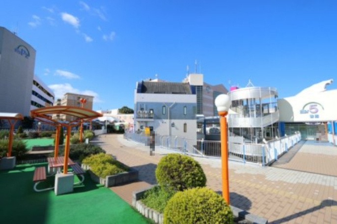【ショッピングセンター】ディオス　北千里専門店会まで1301ｍ