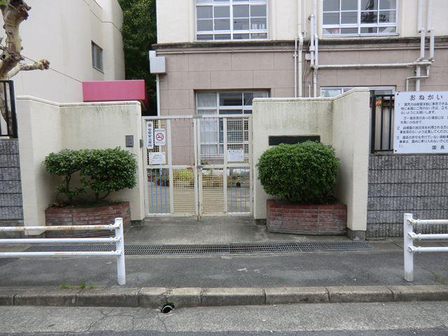 【幼稚園】梅園幼稚園まで241ｍ