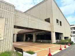 【図書館】中央図書館まで1916ｍ