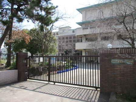 【小学校】朱雀第三小学校まで705ｍ