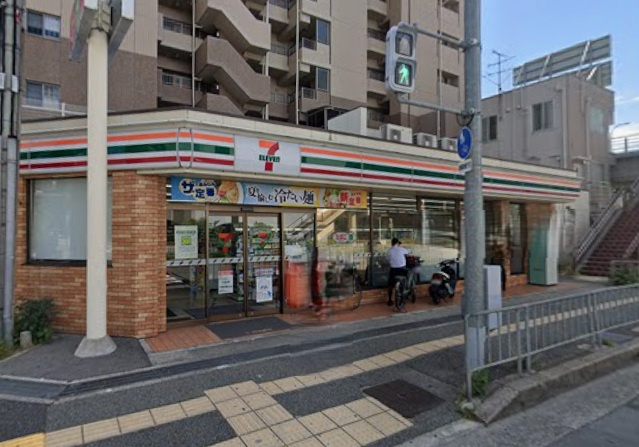 【コンビニエンスストア】セブンイレブン　南海光明池駅店まで419ｍ