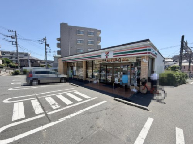 【コンビニエンスストア】セブン-イレブン　横浜本村南店まで401ｍ