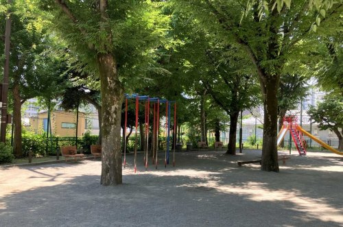 【公園】新宿区立白銀公園まで108ｍ