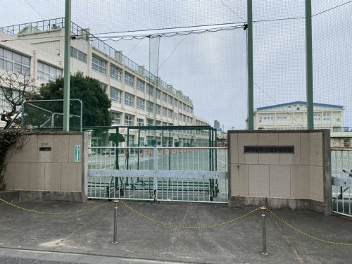 【中学校】世田谷区立富士中学校まで308ｍ