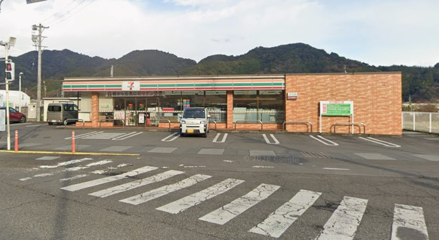 【コンビニエンスストア】セブンイレブン　静岡有永店まで1527ｍ