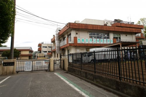 【小学校】西東京市立本町小学校まで398ｍ
